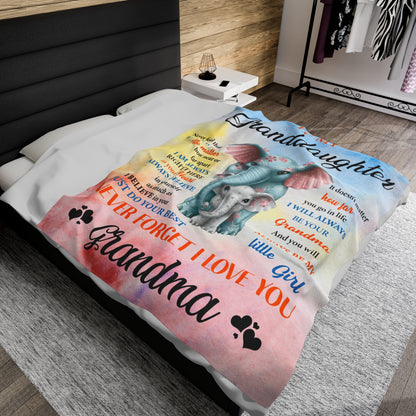 To My Granddaughter | Never Feel That | Velveteen Plush Blanket 80"x60"